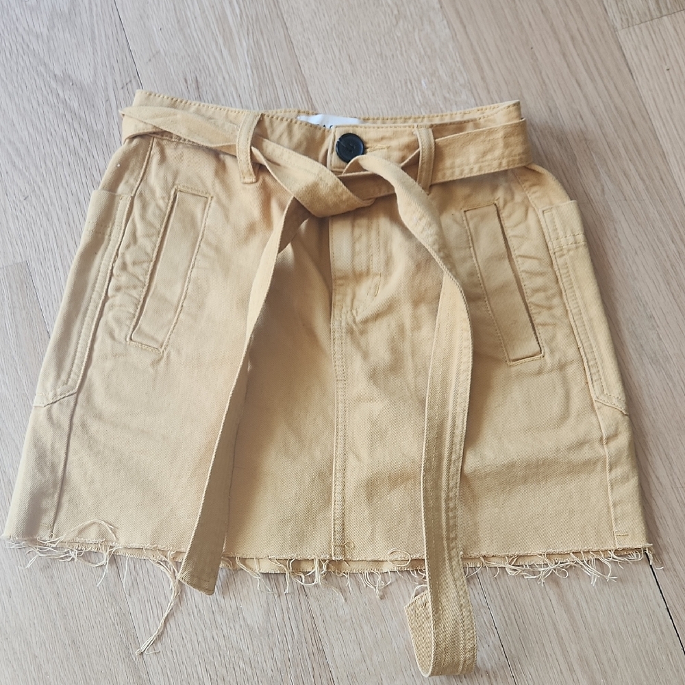 PacSun Frayed Denim Miniskirt In Gold